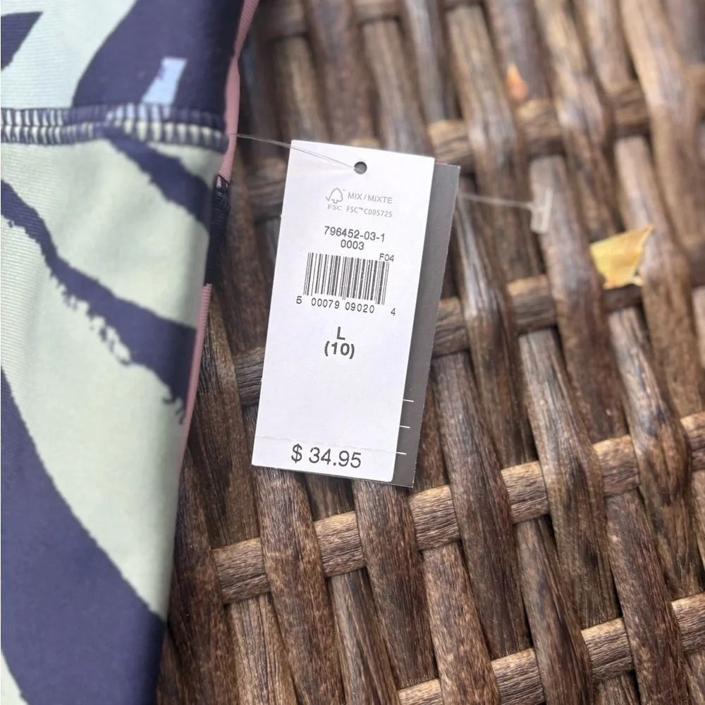 NWT Gap Fit Girls Leggings, Size 10